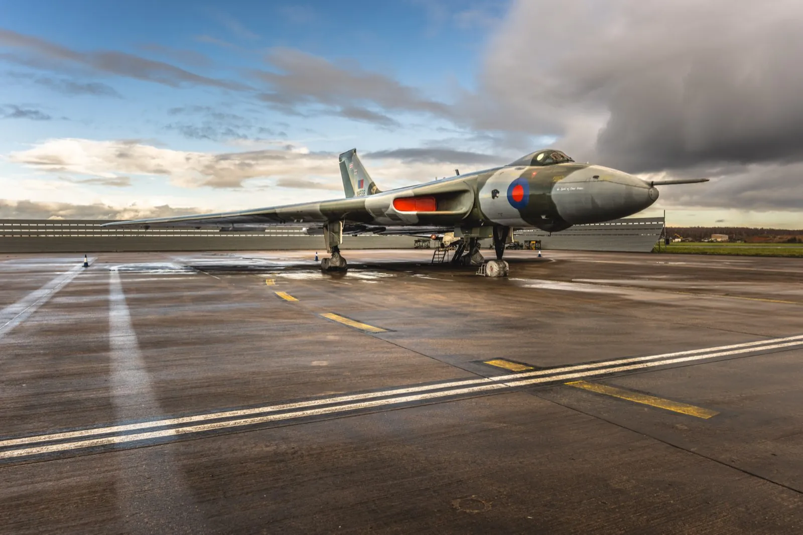Aircraft photography from the 7 Degrees portfolio